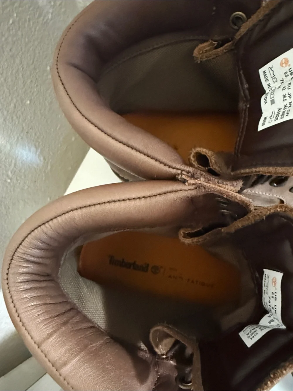 Timberland Men’s Tan/Brown Leather Lace-Up anti fatigue Boots
